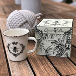 QB86 - Queen Bee 16 oz Latte Mug Gift Box