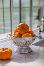 TP27 - Taupe Swirl Medium Colander AltImage2