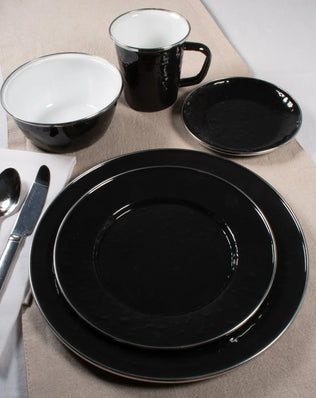 BK07S4 - Black Solid Dinner Plates - Set of 4 - Golden Rabbit Enamelware