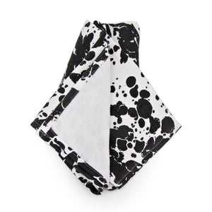 BL52 - Black Swirl Kitchen Towel - Set of 2  2
