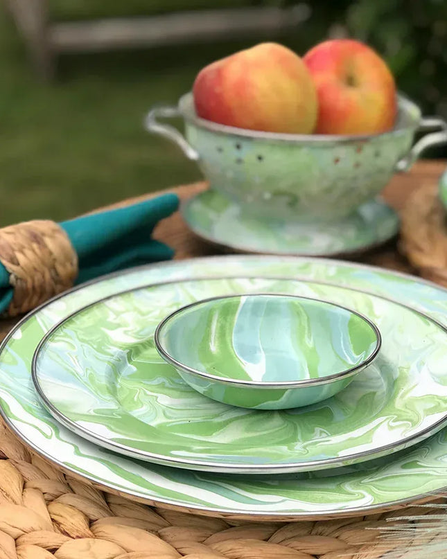 MM10 - Modern Monet Oval Basket - Golden Rabbit Enamelware