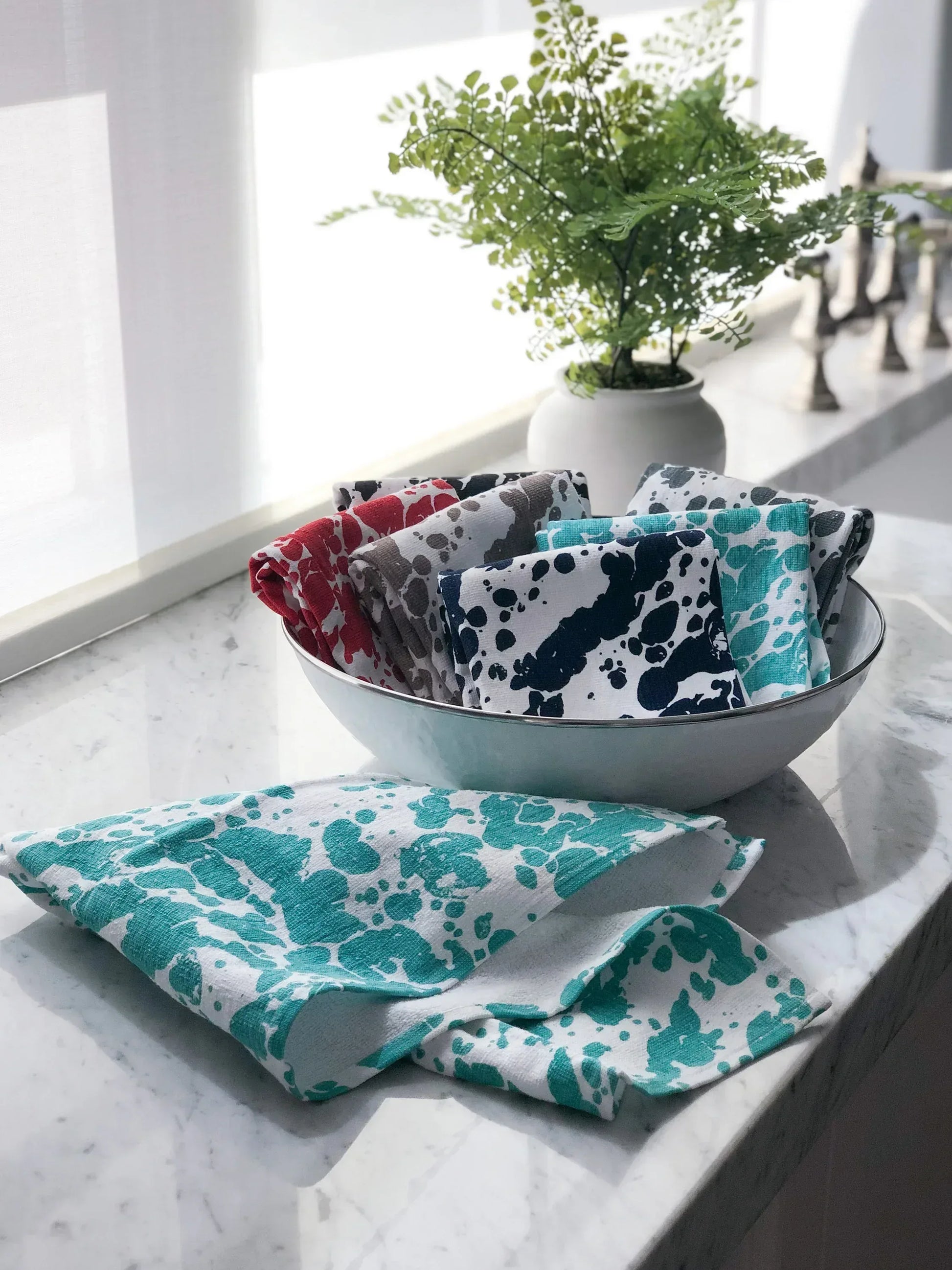 GL52 - Sea Glass Swirl Kitchen Towel Set - of 2 - Golden Rabbit Enamelware