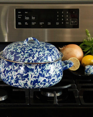 OC31 - Ocean Swirl Dutch Oven - Golden Rabbit Enamelware