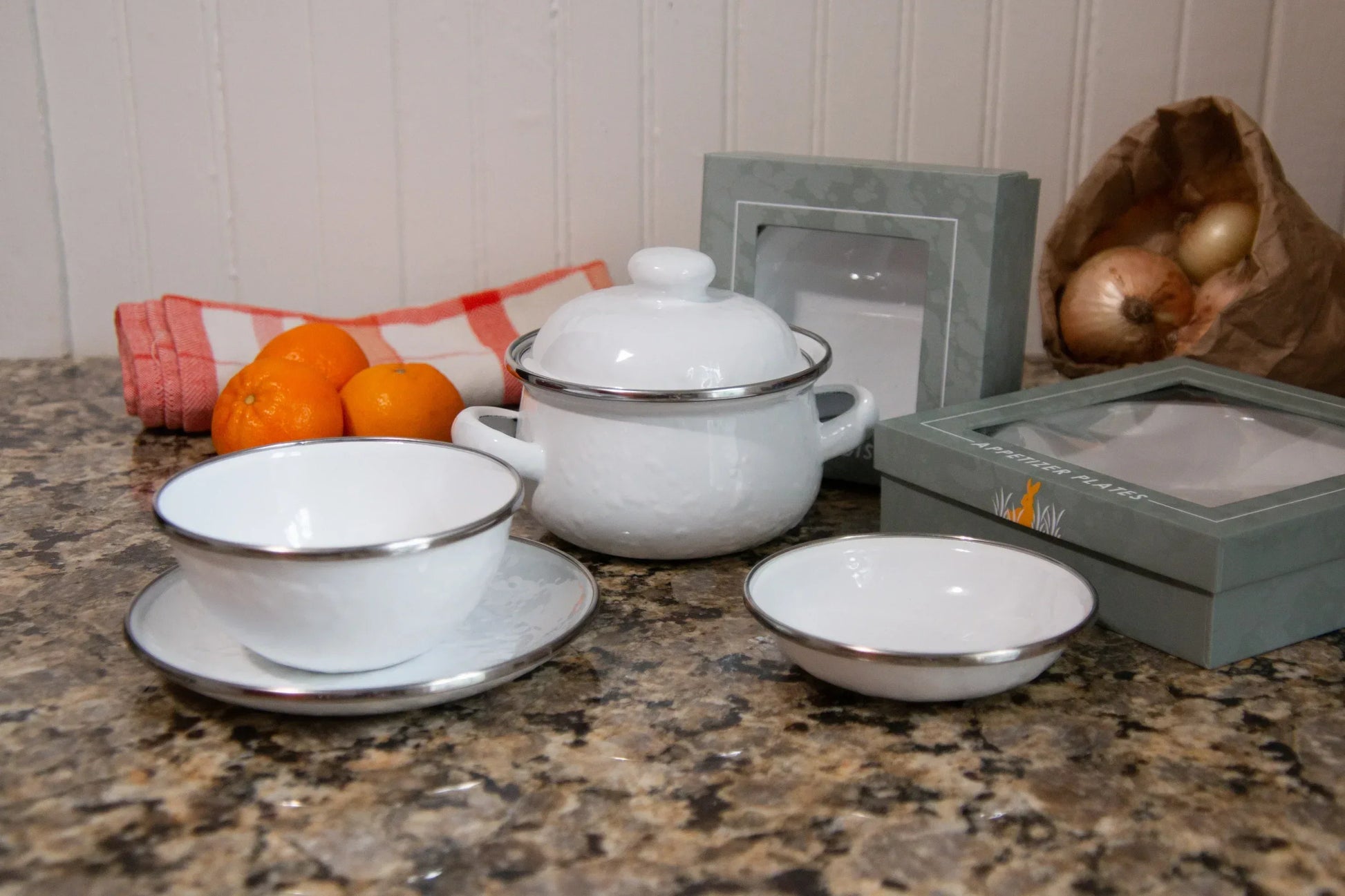 WW29 - Solid Tasting Dish Set of 4, White - Golden Rabbit Enamelware